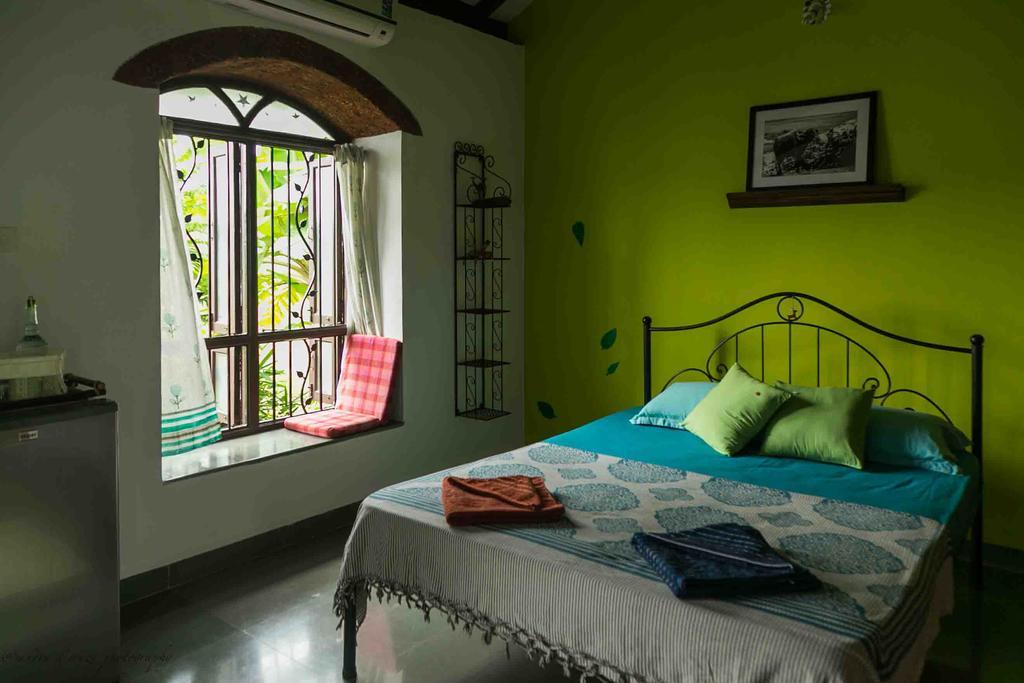 Simply Homestay Бенаулим Экстерьер фото